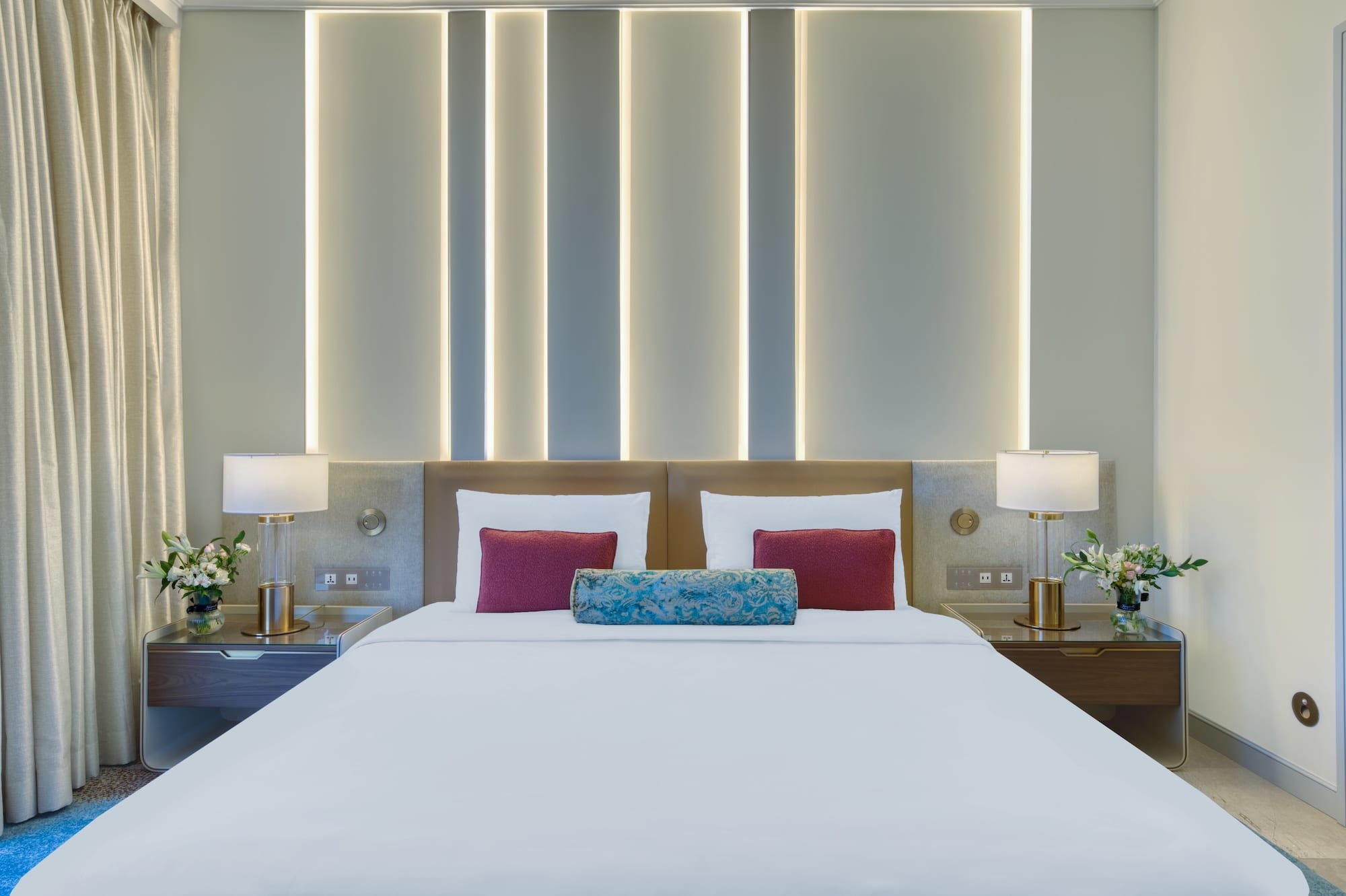 Deluxe Lagoon View Room at Sariya Hotel